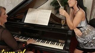 Uber-sexy seduced Her big-titted Piano instructor