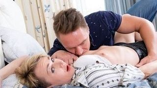 MATURE4K Housewife gets facial cumshot money-shot and uses vaginal lips to satiate tenant