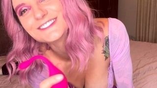 Big boobs webcam slut toys her asshole